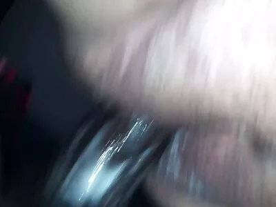 ਸਟੋਕਿੰਗਜ਼ ਵਿੱਚ ਤਜਰਬੇਕਾਰ ਰੈੱਡਹੈੱਡ lesbo ਨੌਜਵਾਨ ਚੂਤ licks