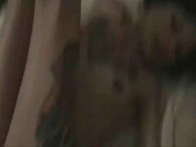 ਸ਼ਾਨਦਾਰ ਸੁਨਹਿਰੇ lesbians ਇੱਕ ਦੂਜੇ ਦੇ ਗਰਮ pussies ਦਾ ਆਨੰਦ